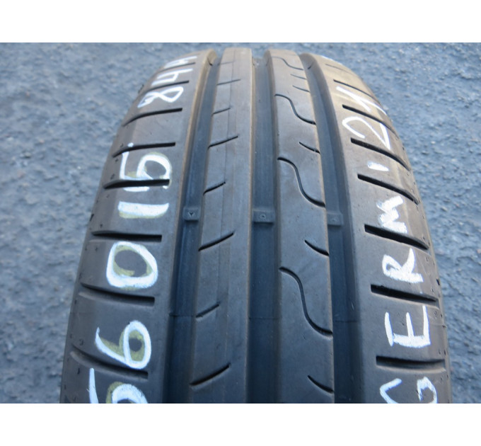 Dunlop SportBluResponse 185/60 R15 84H літо 1 штука шини бу