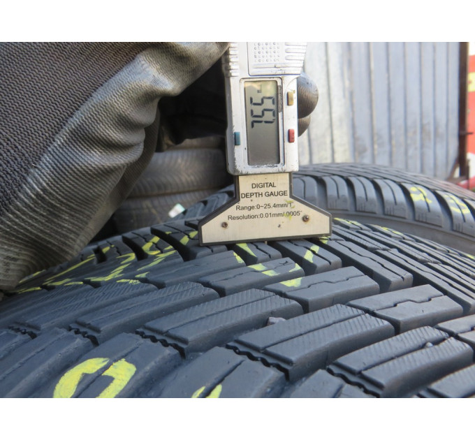 Nexen Nblue4Season2 235/40 R18 95Y M+S 2 штуки шини бу ОП