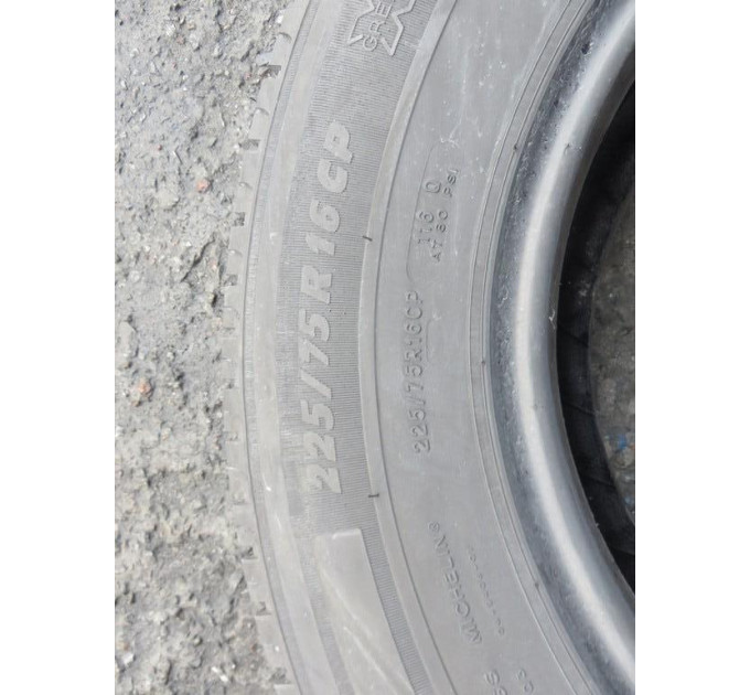 Michelin AgilisCamping 225/75 R16c 116Q M+S 4 штуки шины б у ОП