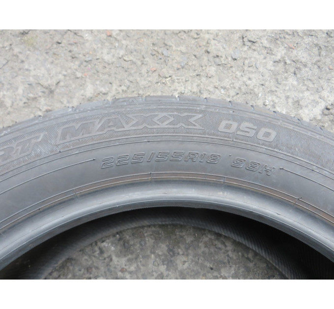 Dunlop SpSportMaxx050 225/55 R18 98H літо 2 штуки шини бу