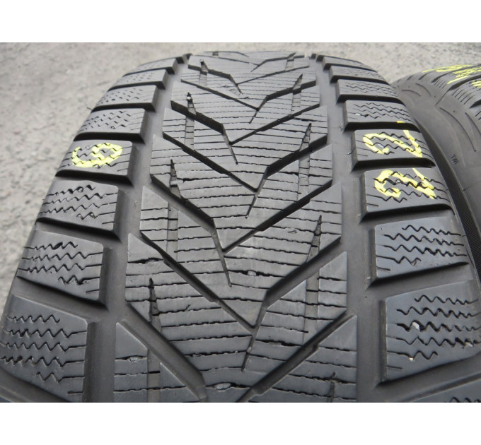 Vredestein WinTracXtremes 225/60 R17 103H зима 2 штуки шины б у