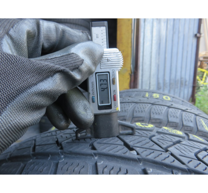 Pirelli Sottozero3 205/60 R17 93H зима 4 штуки шини бу ОП
