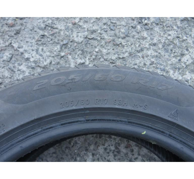 Pirelli Sottozero3 205/60 R17 93H зима 4 штуки шини бу ОП