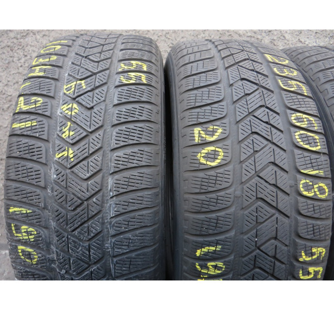 Pirelli ScorpionWinter 235/60 R18 103H зима 4 штуки шини бу