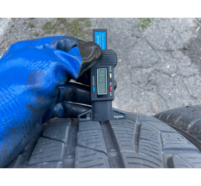 L Pirelli Sottozero winter 210 serie 2 235/55r18 104H шини бу зима 4 штуки