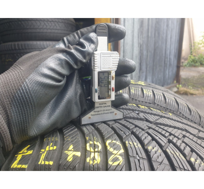 Michelin PilotAlpinPa4 235/55 R17 103H зима 4 штуки шини б/в ОП