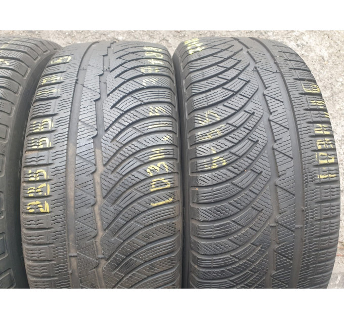 Michelin PilotAlpinPa4 235/55 R17 103H зима 4 штуки шини б/в ОП