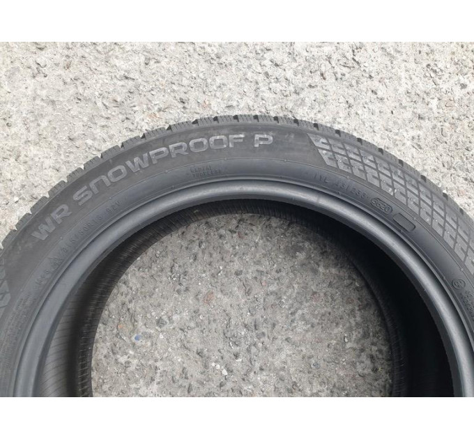 Nokian WrSnowproofP 215/50 R18 92V зима 2 штуки шини бу ОП