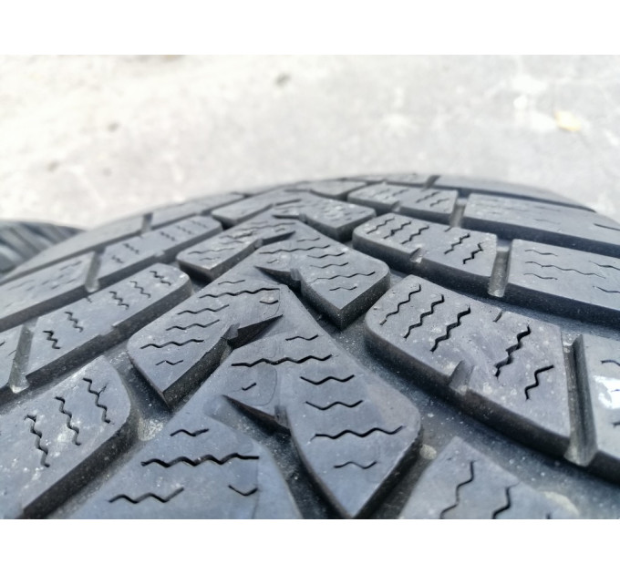 L Falken Eurowinter Hs01 Suv 225/60R18 104V шини бу зима 2 штуки ОП