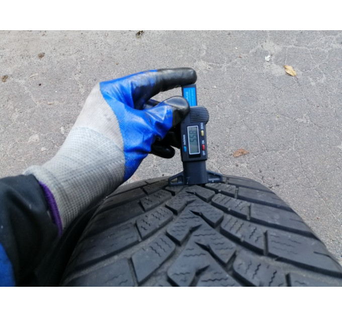 L Falken Eurowinter Hs01 Suv 225/60R18 104V шини бу зима 2 штуки ОП