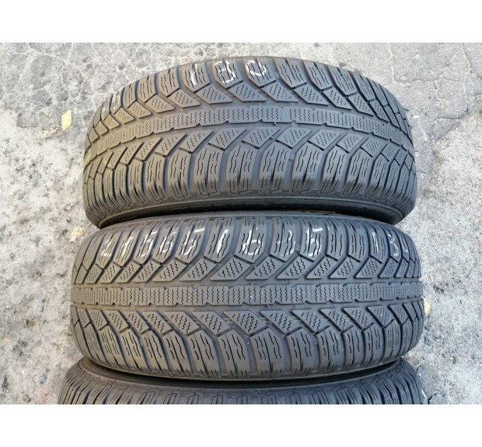 L Semperit Master-Grip 2 215/65R16 98H шини бу зима 4 штуки