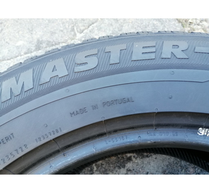 L Semperit Master-Grip 2 215/65R16 98H шини бу зима 4 штуки