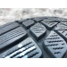 L Bridgestone Blizzak LM-25 4x4 215/60R17 96H шини бу зима 2 штуки