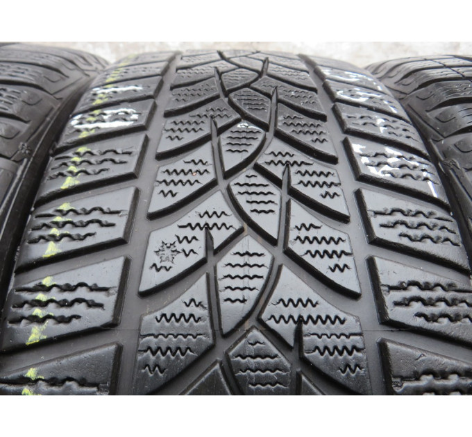 Goodyear UltraGripPerformance 205/45 R18 90H зима 4 штуки шини бу ОП