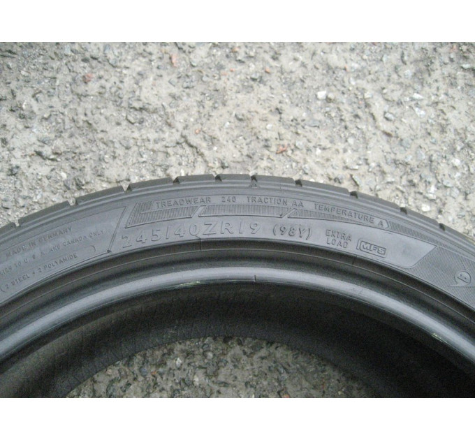 Dunlop SpSportMaxxGt 245 40 R19 98Y Лето 2 штуки шины б у ОП